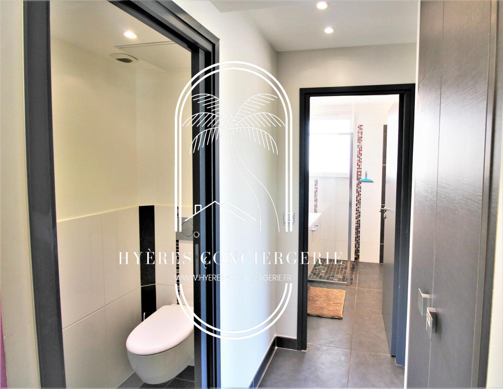 Appartement 3* coquet 300m de la mer Les Bonnettes Le Pradet Extérieur photo