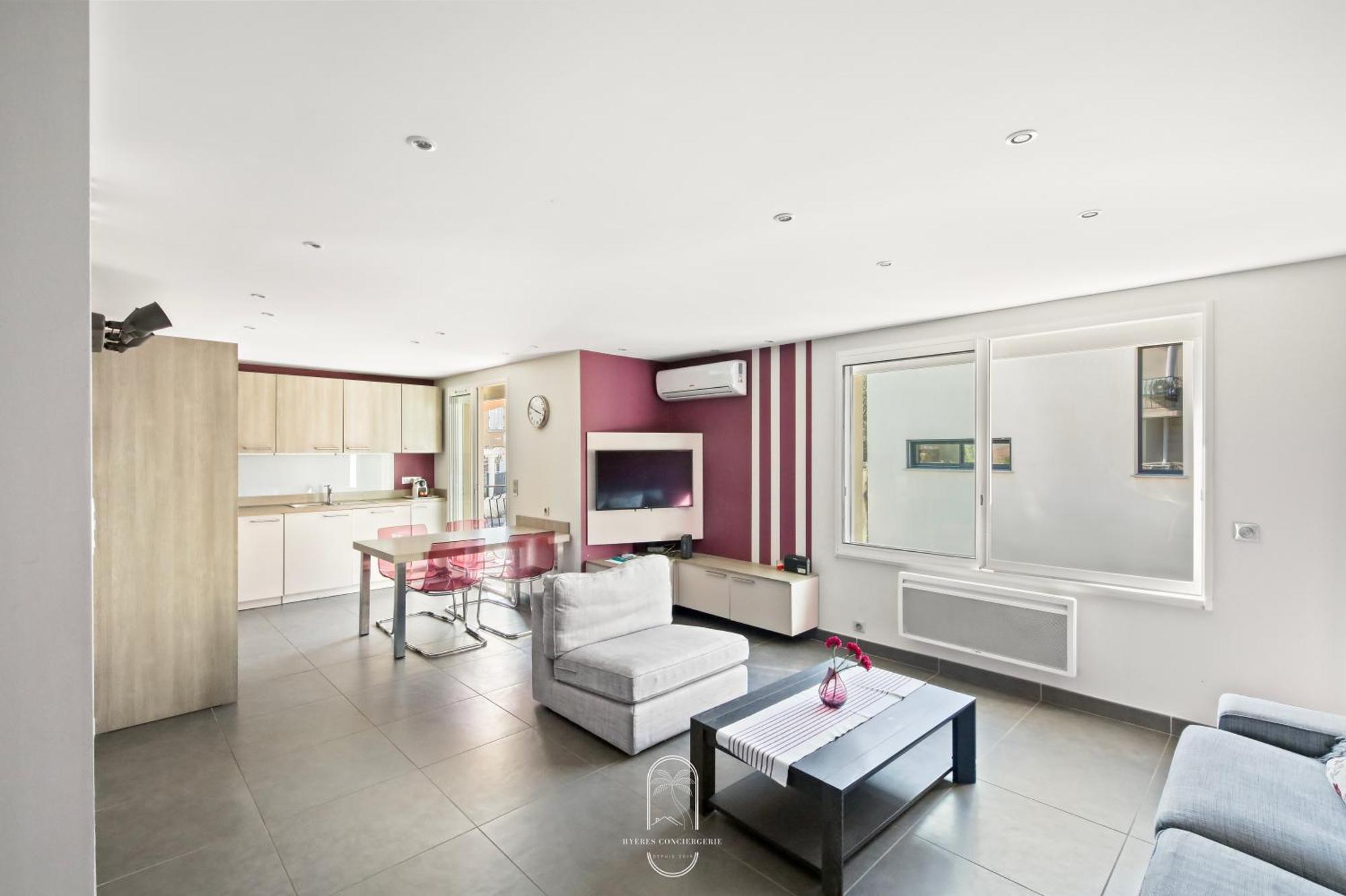 Appartement 3* coquet 300m de la mer Les Bonnettes Le Pradet Extérieur photo