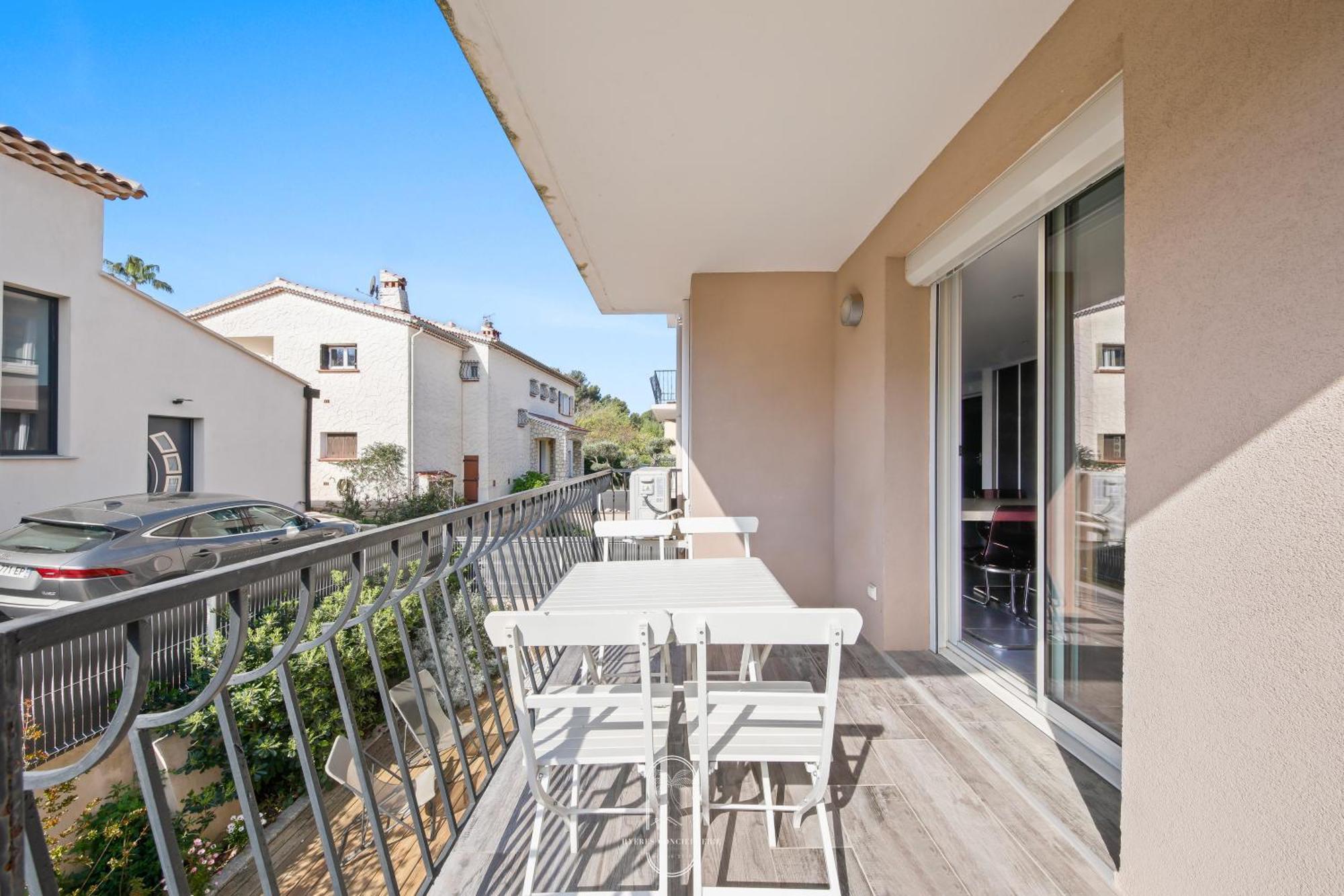 Appartement 3* coquet 300m de la mer Les Bonnettes Le Pradet Extérieur photo